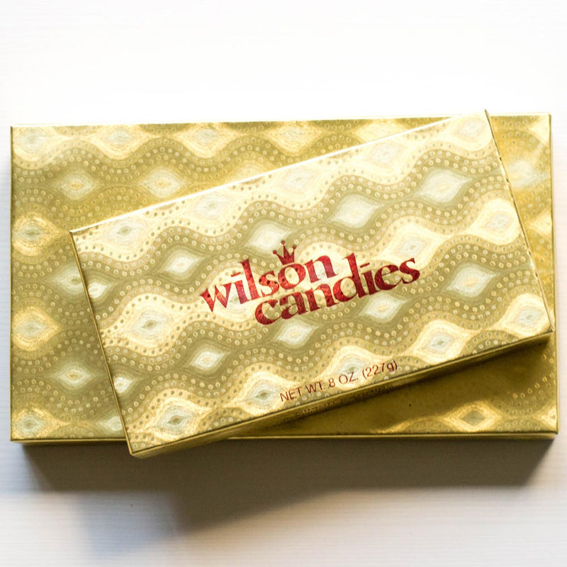Wilson Candy Milk Chocolate Deluxe Assortment Variety Box - 8oz